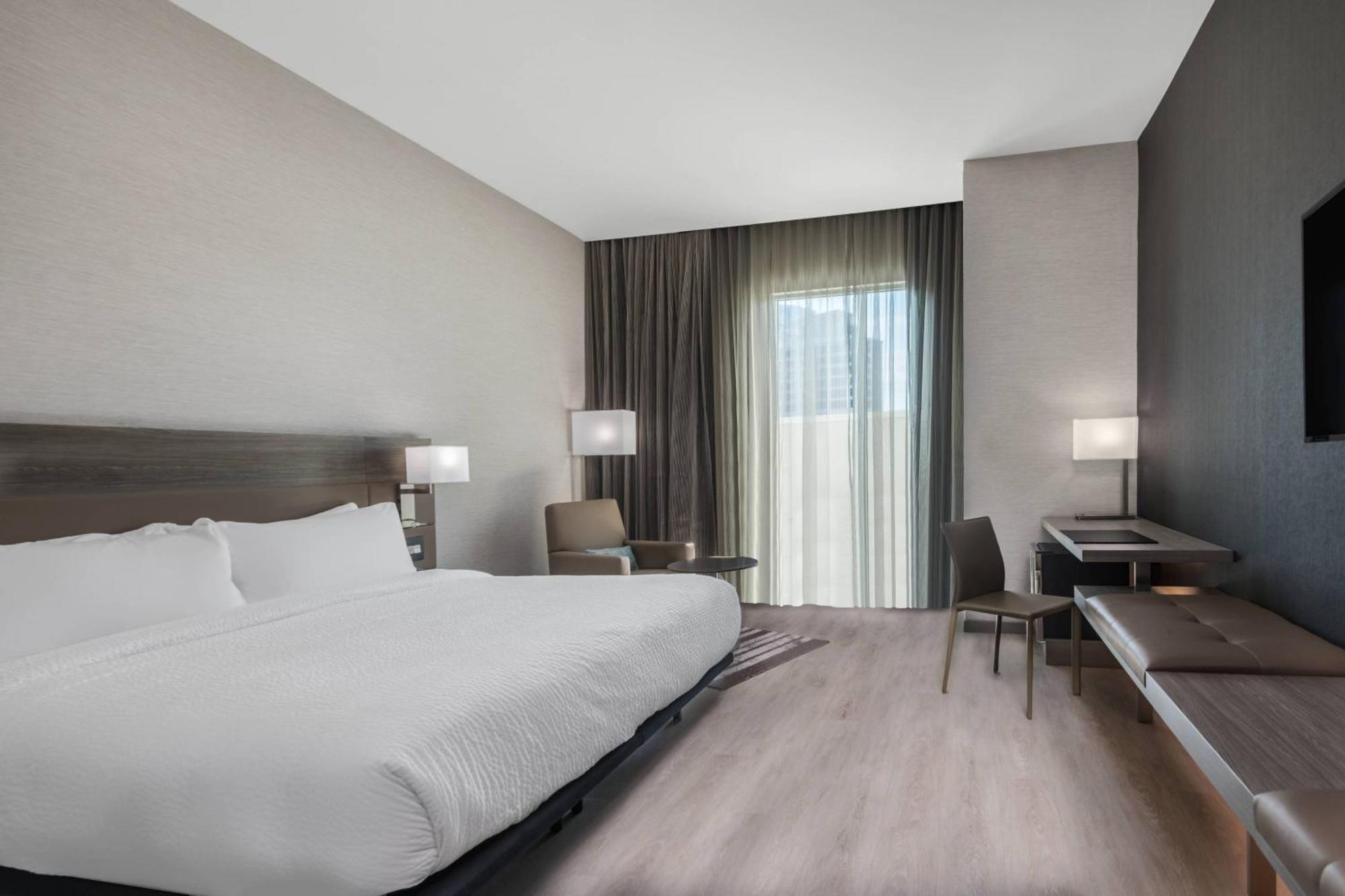 Top Hotels in Downtown Charlotte - Expert Choices